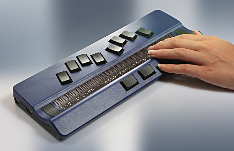Braille Displays Nattiq Technologies